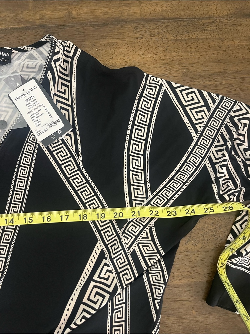 Frank Lyman Knit Top Designer Tie Knot Front Rhinestone Zip Neckline Size 8 NWT - Picture 11 of 12
